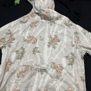 Cute camo hoodie!